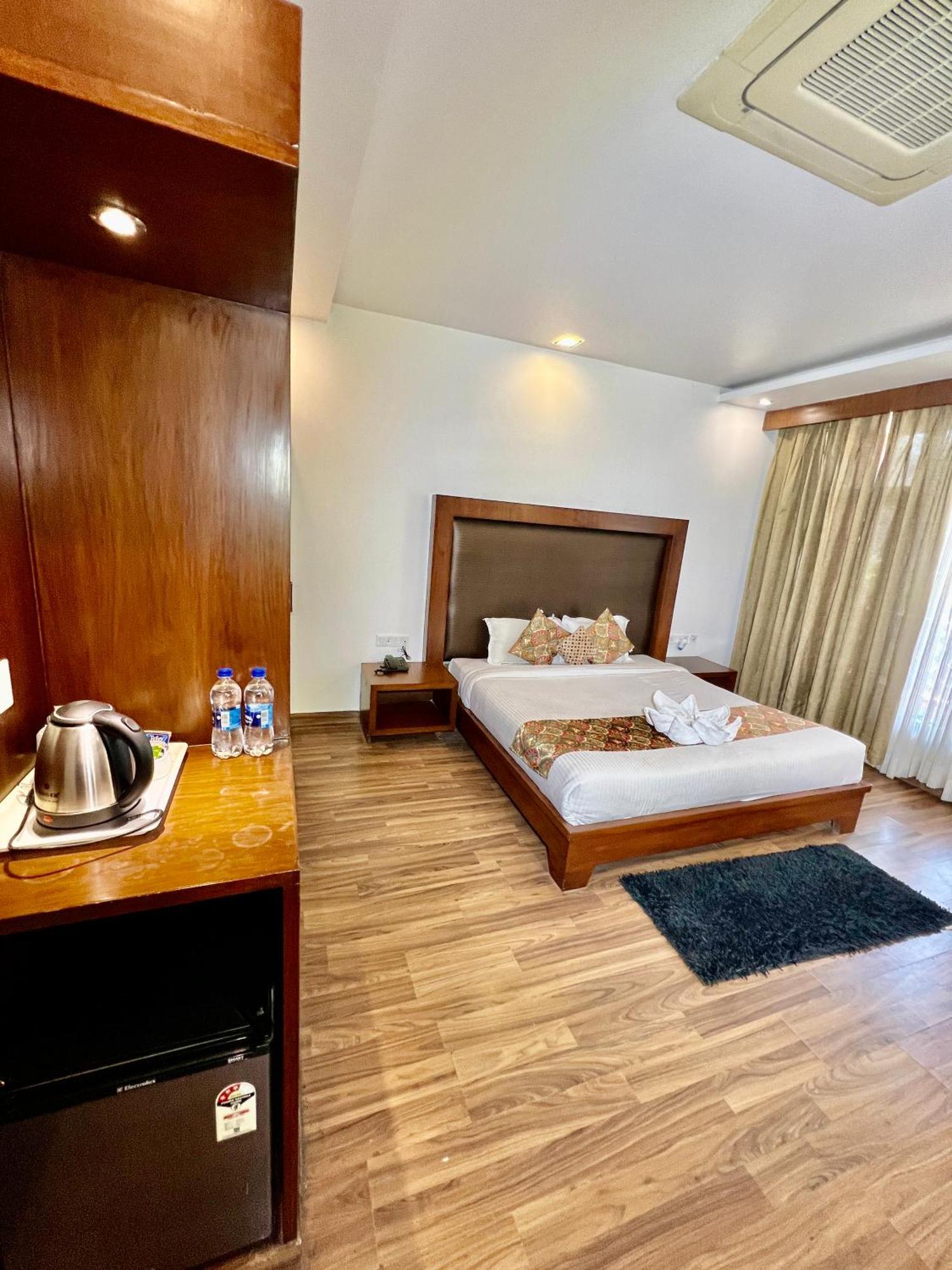 Sea Hawk - Luxury Hill Resort 4 Mins From Bhimtal Lake Eksteriør bilde