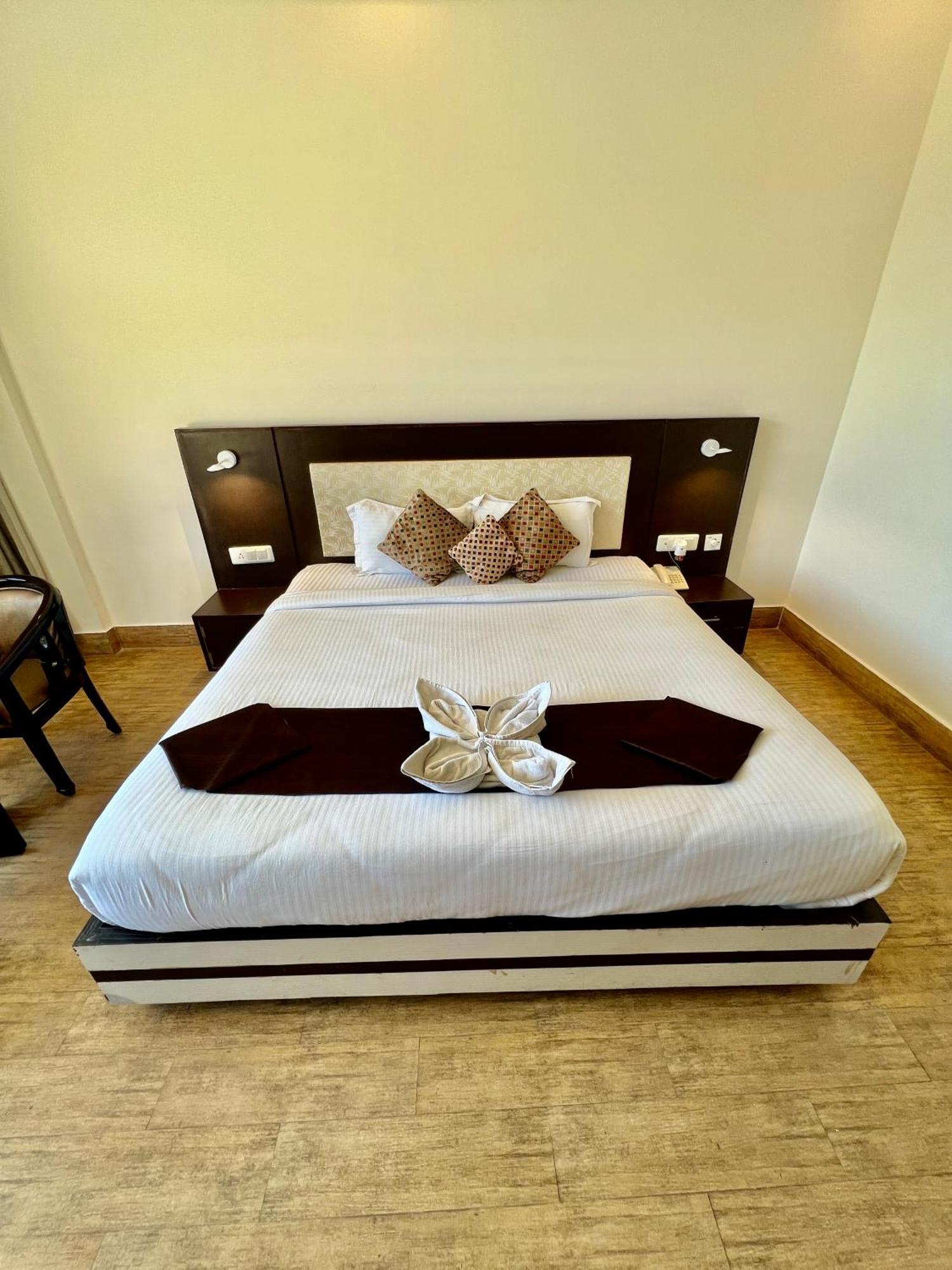 Sea Hawk - Luxury Hill Resort 4 Mins From Bhimtal Lake Eksteriør bilde