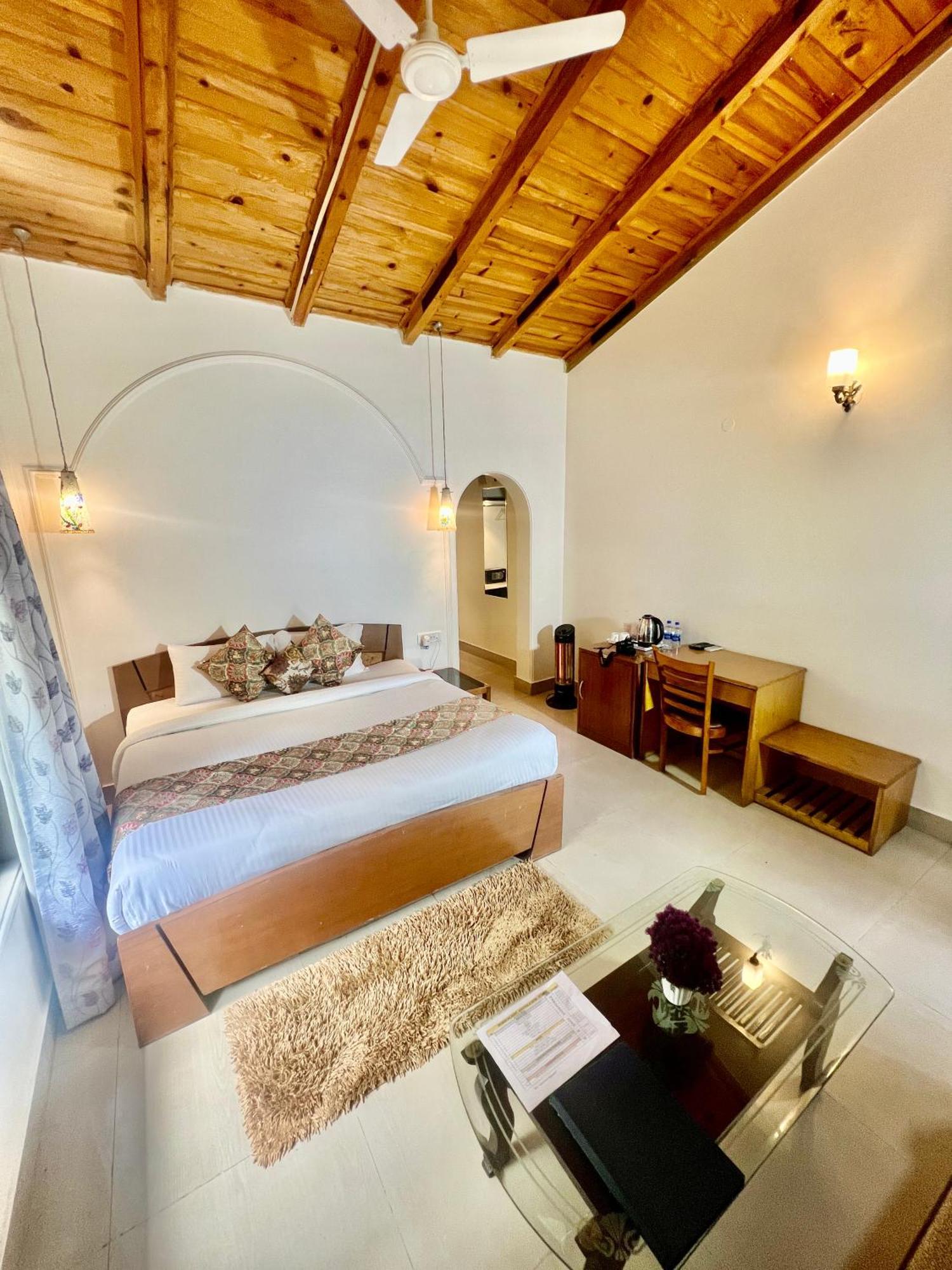 Sea Hawk - Luxury Hill Resort 4 Mins From Bhimtal Lake Eksteriør bilde