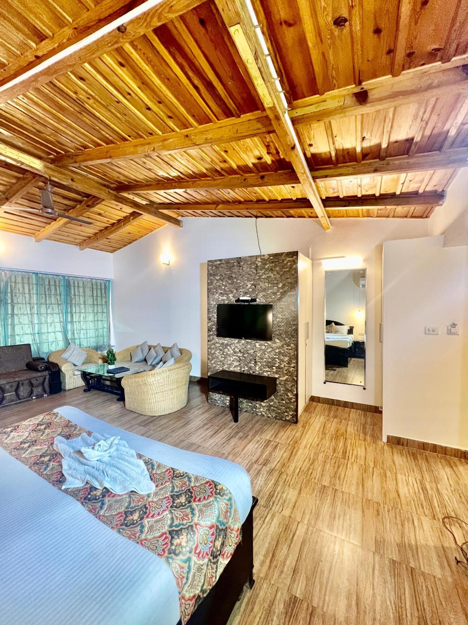 Sea Hawk - Luxury Hill Resort 4 Mins From Bhimtal Lake Eksteriør bilde