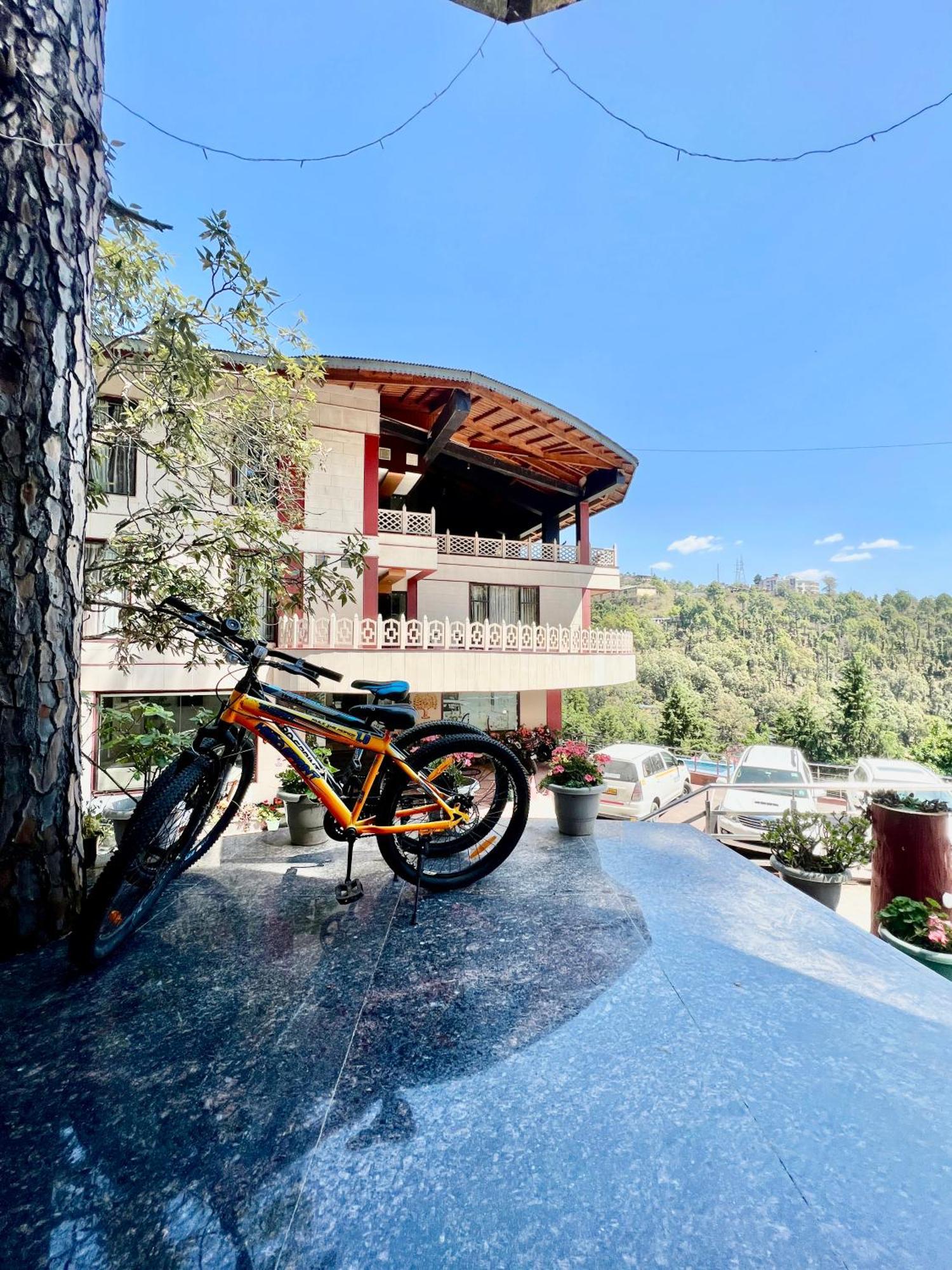 Sea Hawk - Luxury Hill Resort 4 Mins From Bhimtal Lake Eksteriør bilde