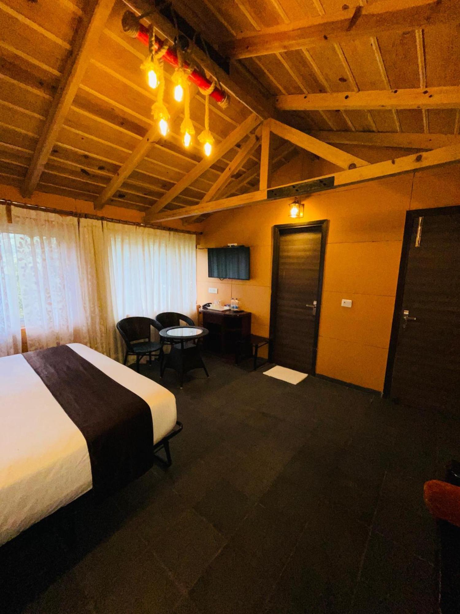 Sea Hawk - Luxury Hill Resort 4 Mins From Bhimtal Lake Eksteriør bilde